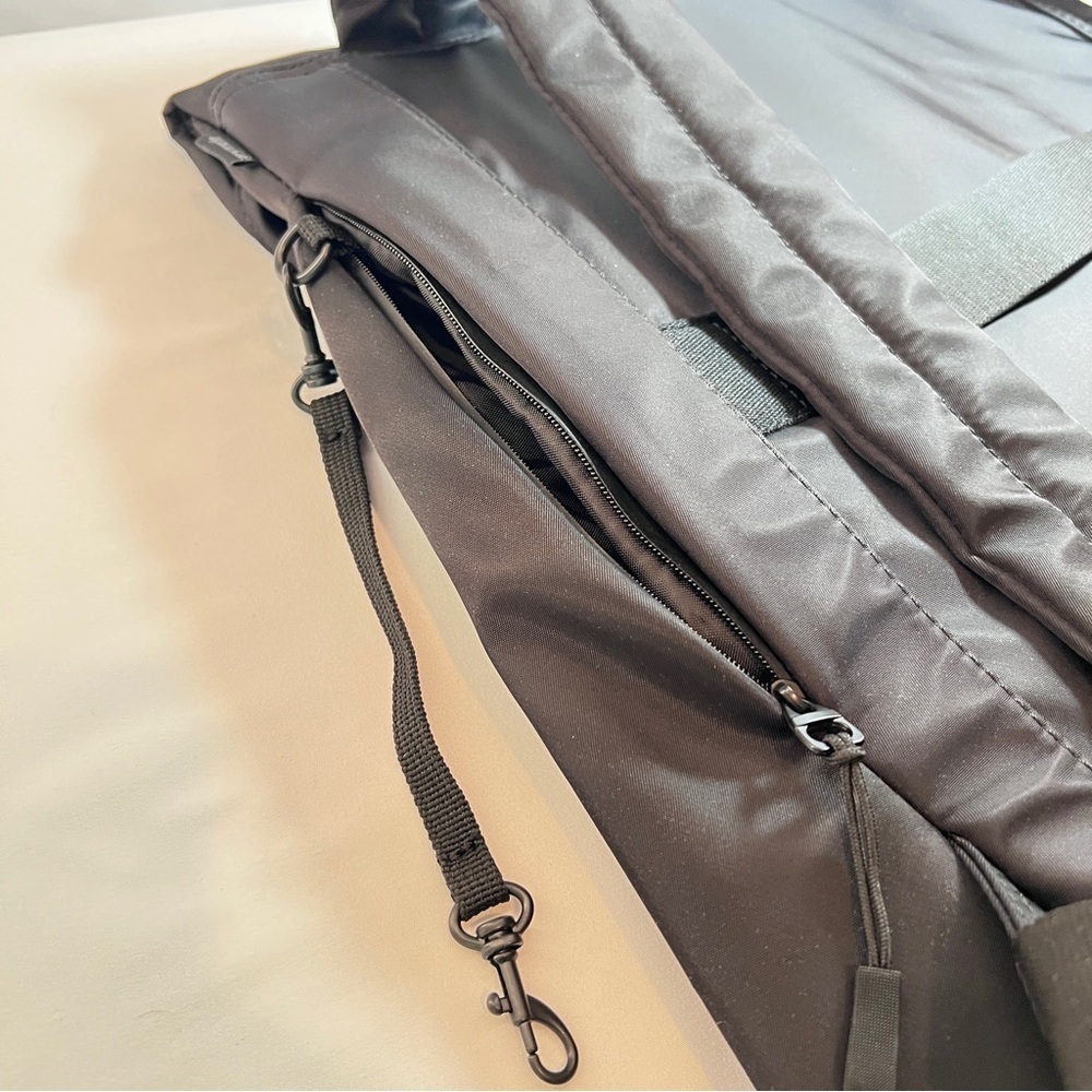 Gry Mattr Slim Adventure Backpack- Black - Picture 3 of 13
